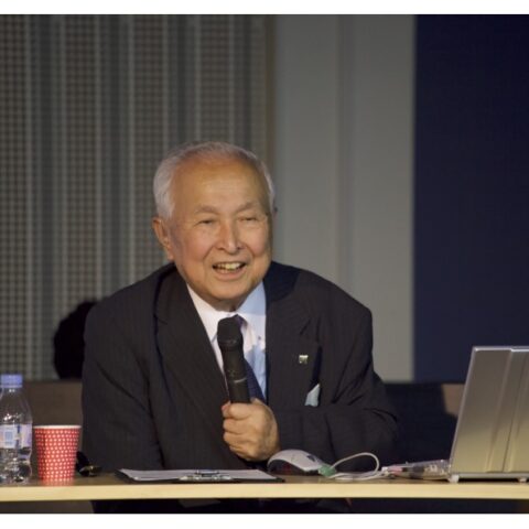 特別講義｜井形昭弘氏（医学者/本校学長）